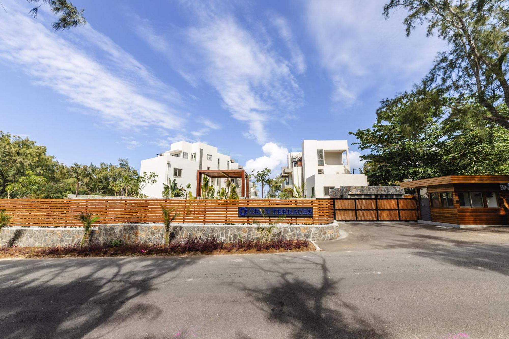 Ocean Terraces Apt A1 - Your Beachfront Bliss - Brand New Poste Lafayette Kültér fotó